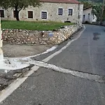 πέτρινο σπίτι-stone House Kostas *
