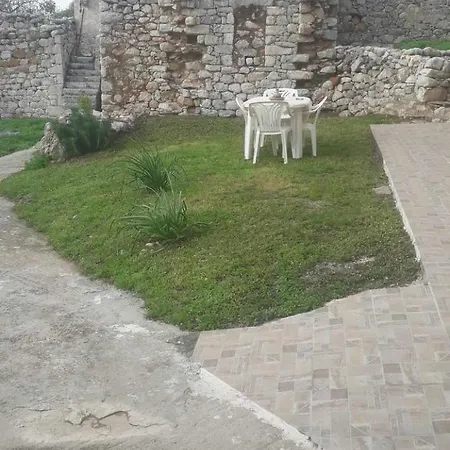 πέτρινο σπίτι-stone House Holiday home *