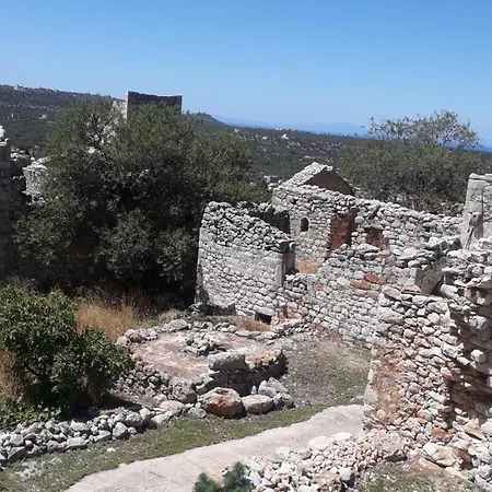 πέτρινο σπίτι-stone House Kostas