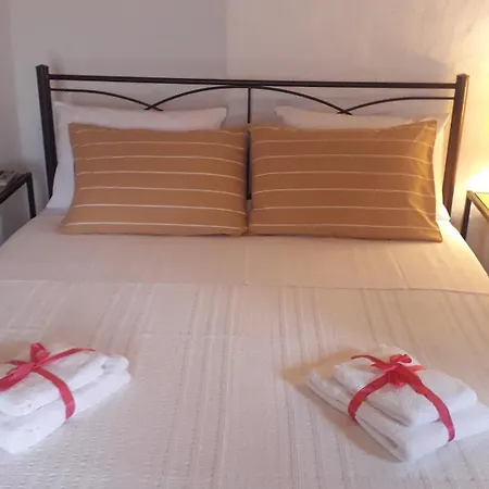 πέτρινο σπίτι-stone House Kostas 度假居