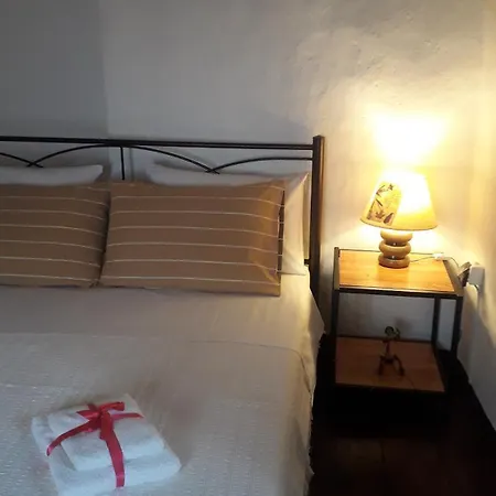 πέτρινο σπίτι-stone House Kostas 度假居 Koíta