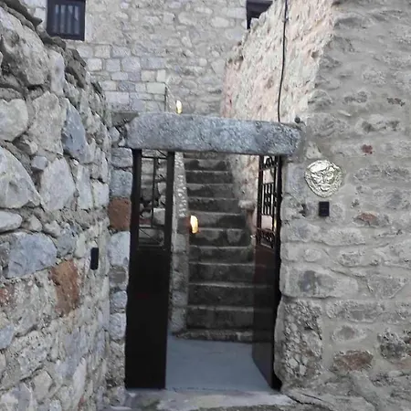 πέτρινο σπίτι-stone House *