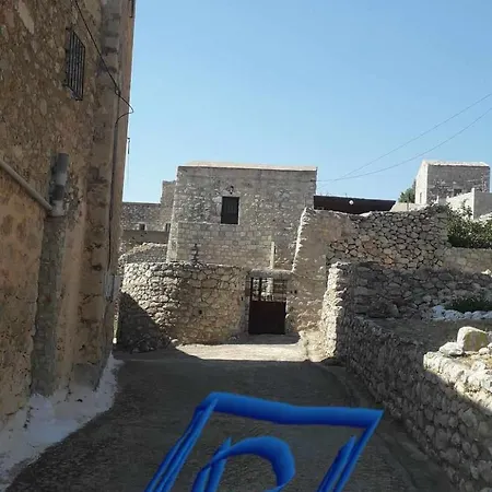 πέτρινο σπίτι-stone House Holiday home *
