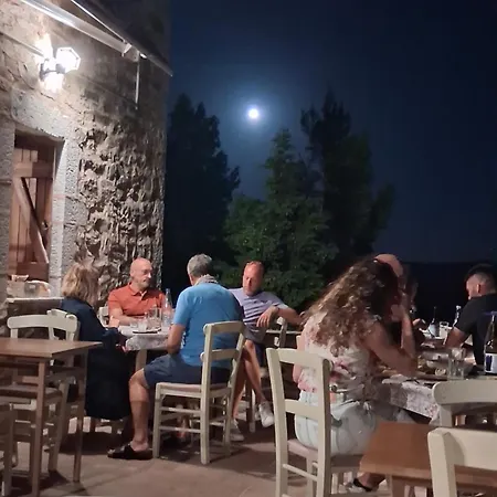 πέτρινο σπίτι-stone House Kostas 度假居