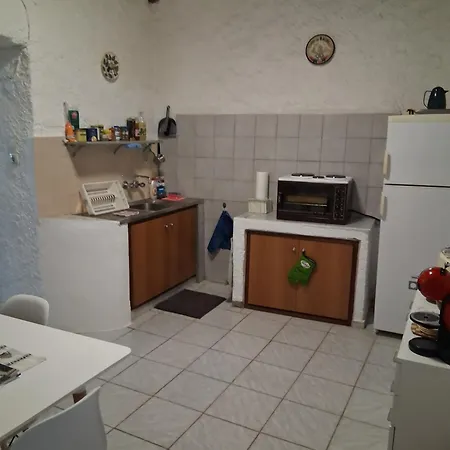 πέτρινο σπίτι-stone House Kostas 度假居