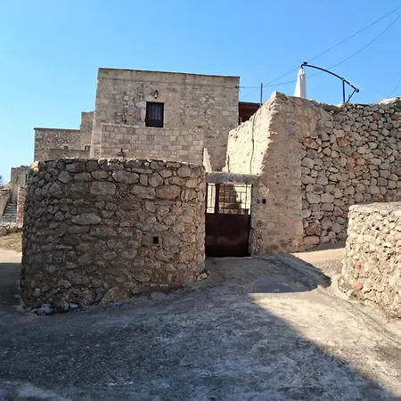 Casa vacanze πέτρινο σπίτι-stone House Kostas Koíta