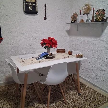 πέτρινο σπίτι-stone House Kostas Ferienhaus *