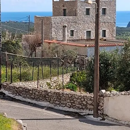 πέτρινο σπίτι-stone House Kostas *