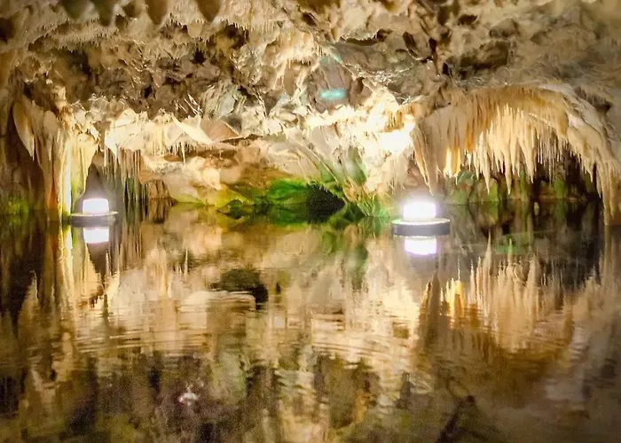 Hébergement de vacances πέτρινο σπίτι-stone House Kostas *