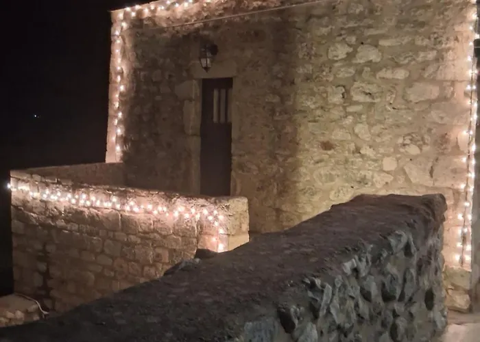 πέτρινο σπίτι-stone House Kostas * Koíta